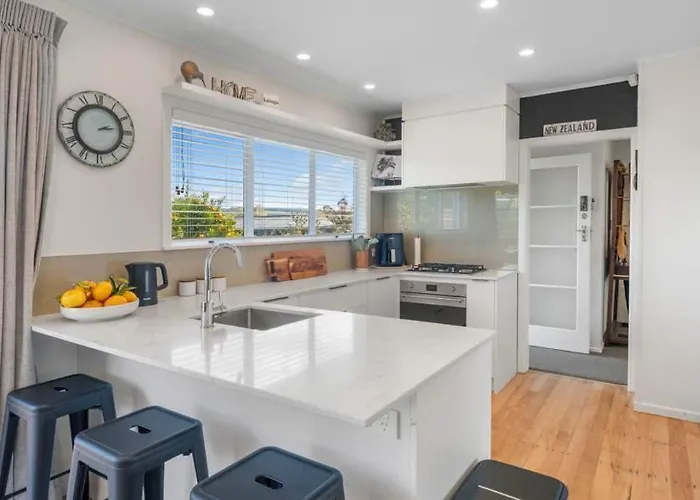 Сasa de vacaciones Huia Nest - Walk To Golf & Stadium Sleeps 8 Rotorua